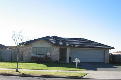 Photo of property in 167 Wattle Farm Road, Wattle Downs, Auckland, 2103