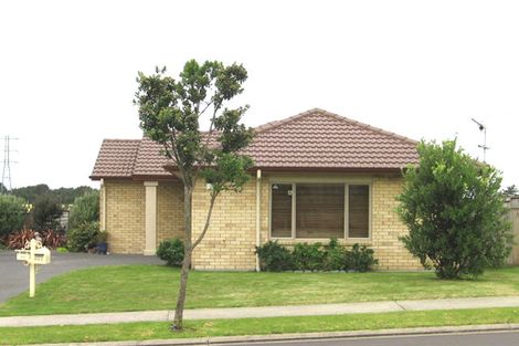 Photo of property in 42 Rush Creek Drive, Westgate, Auckland, 0614