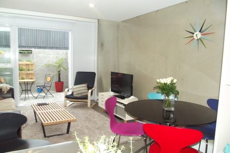 Photo of property in Canvas Apartments, 4/307 Willis Street, Te Aro, Wellington, 6011