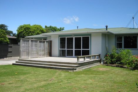 Photo of property in 101 Ruamahanga Crescent, Terrace End, Palmerston North, 4410