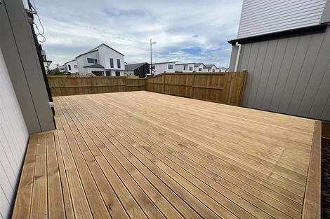 Photo of property in 44 Kairakau Street, Papakura, 2110