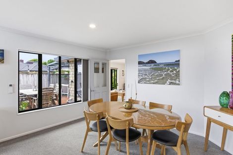 Photo of property in 90 Regent Drive, Paraparaumu Beach, Paraparaumu, 5032