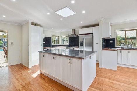 Photo of property in 8 Janet Place, Lynmore, Rotorua, 3010