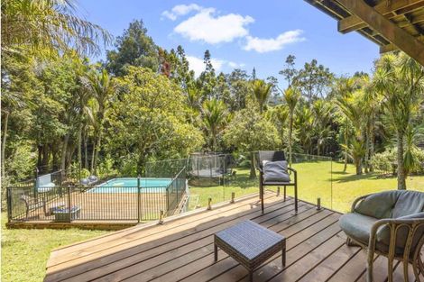 Photo of property in 609 South Titirangi Road, Titirangi, Auckland, 0604