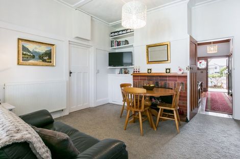 Photo of property in 8 Latham Street, Napier South, Napier, 4110