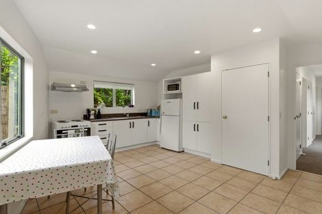 Photo of property in 18 Darlington Terrace, Miramar, Wellington, 6022