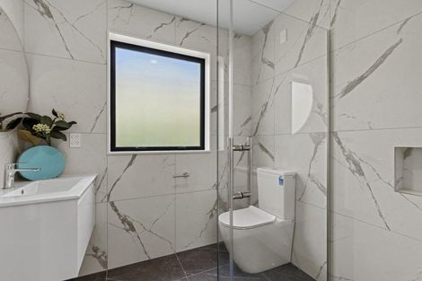 Photo of property in 44 Vintry Drive, Huapai, Kumeu, 0810