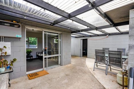 Photo of property in 4 Douglas Street, Hawera, 4610