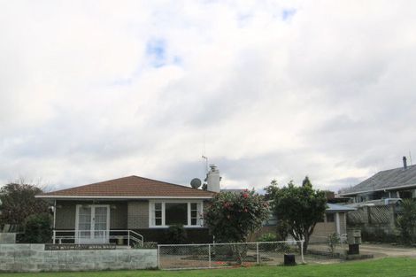 Photo of property in 15 Bain Street, Mount Maunganui, 3116