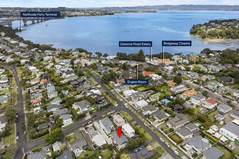 Photo of property in 2/2 Milton Road, Northcote Point, Auckland, 0627