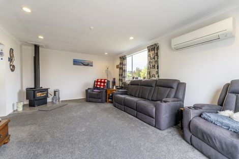 Photo of property in 63 Tamar Street, South Hill, Oamaru, 9400