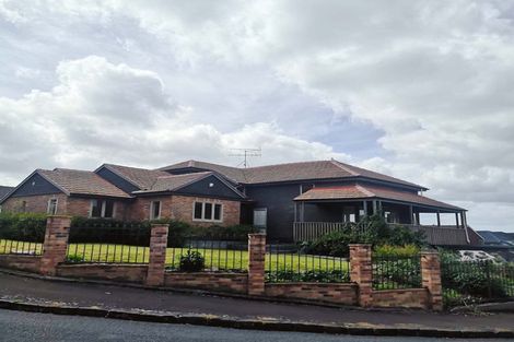 Photo of property in 16 Apihai Street, Orakei, Auckland, 1071