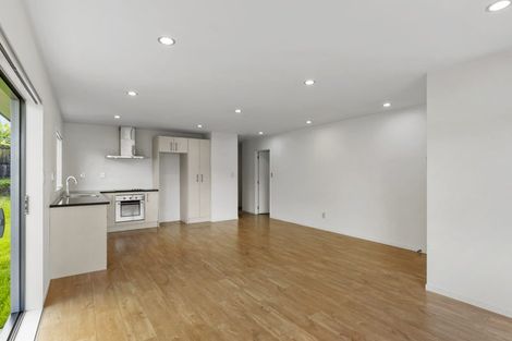 Photo of property in 15 Austin Brave Place, Favona, Auckland, 2024