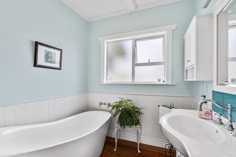 Photo of property in 1083 Tarata Road, Kaimata, Inglewood, 4387