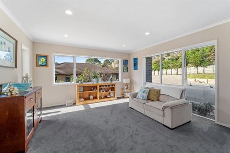 Photo of property in 351 Glenvar Road, Long Bay, Auckland, 0630