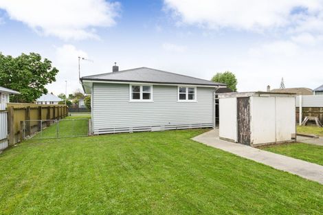 Photo of property in 33 Crewe Crescent, Hokowhitu, Palmerston North, 4410