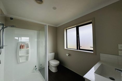 Photo of property in 8 Gibraltar Way, Fitzherbert, Palmerston North, 4410