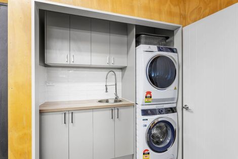 Photo of property in 28 The Terrace, Governors Bay, Lyttelton, 8971