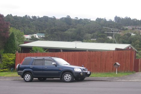 Photo of property in 1/1 Charnley Grove, Glenfield, Auckland, 0629