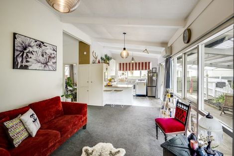 Photo of property in 2/204a Park Road South, Akina, Hastings, 4122