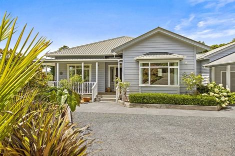 Photo of property in 35a Pinchgut Road, Kaukapakapa, 0873