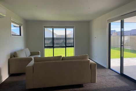 Photo of property in 5 Jag Way, Tinwald, Ashburton, 7700