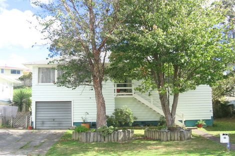 Photo of property in 23 Speargrass Grove, Timberlea, Upper Hutt, 5018