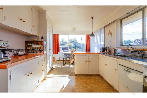 Photo of property in 16 Flatman Crescent, Geraldine, 7930