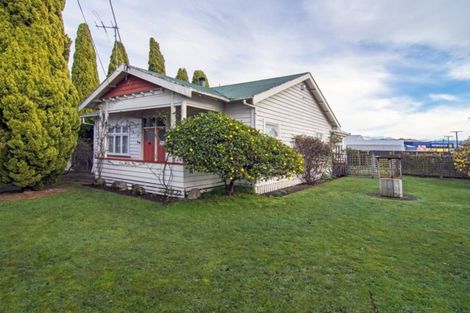 Photo of property in 14 Hessey Street, Masterton, 5810