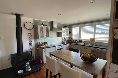 Photo of property in 24 Amaru Road, One Tree Hill, Auckland, 1061