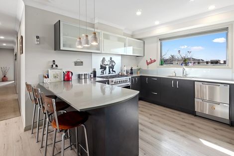 Photo of property in 32 Brentwood Avenue, Te Kamo, Whangarei, 0112