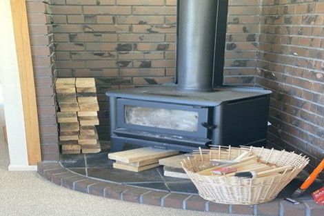 Photo of property in 27b Mana Esplanade, Paremata, Porirua, 5026