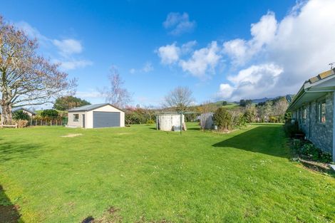 Photo of property in 23 Mangauika Road, Pirongia, Te Awamutu, 3876