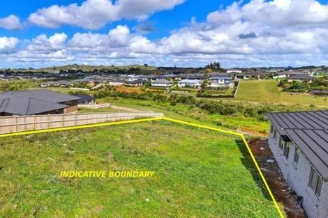 Photo of property in 28 Raithburn Terrace, Pokeno, 2402