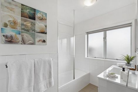 Photo of property in 73 Elliot Street, Pahurehure, Papakura, 2113