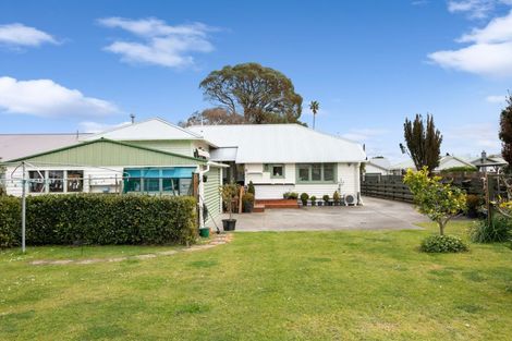 Photo of property in 9 Hinaki Street, Inner Kaiti, Gisborne, 4010