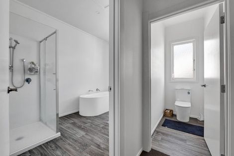 Photo of property in 30 Cambria Street, Hawera, 4610