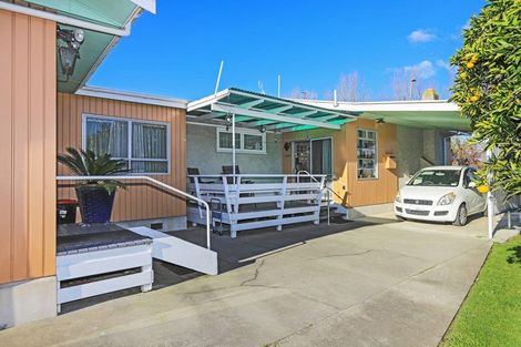 Photo of property in 1422 Karamu Road North, Mayfair, Hastings, 4122