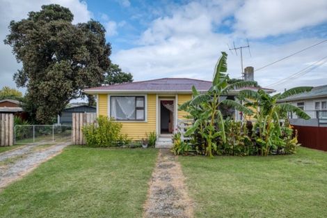 Photo of property in 16 Tolerton Avenue, Elgin, Gisborne, 4010