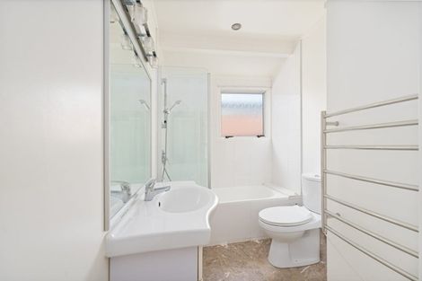 Photo of property in 4/77 Nile Road, Milford, Auckland, 0620