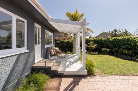 Photo of property in 77 Ngatai Road, Otumoetai, Tauranga, 3110