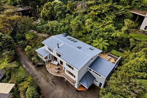 Photo of property in 13 Taumaru Avenue, Lowry Bay, Lower Hutt, 5013