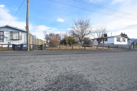 Photo of property in 13 Hunter Crescent, Twizel, 7901