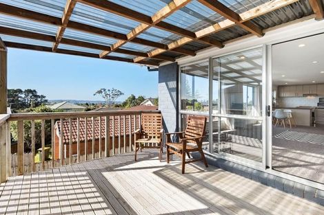 Photo of property in 262 Royal Road, Massey, Auckland, 0614