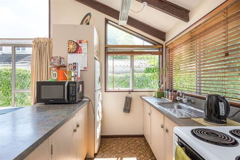 Photo of property in 2/25 Avonhead Road, Avonhead, Christchurch, 8042