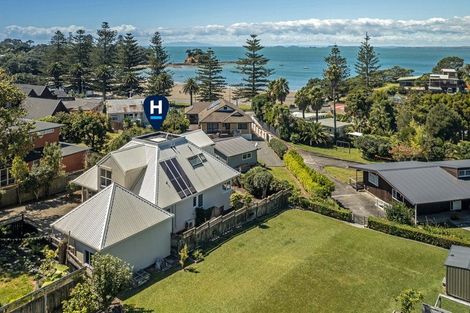 Photo of property in 2/99 Hebron Road, Waiake, Auckland, 0630