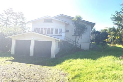 Photo of property in 324 Taupaki Road, Taupaki, Henderson, 0782