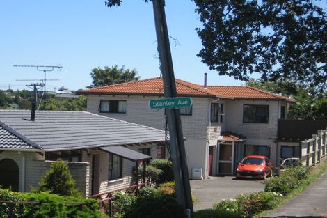 Photo of property in 2/39 Stanley Avenue, Milford, Auckland, 0620