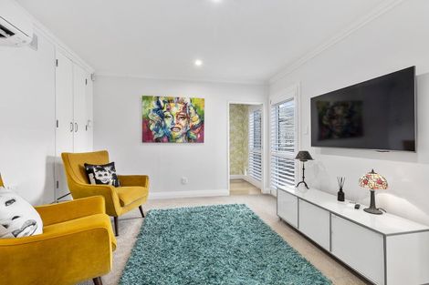 Photo of property in 12 Trelissick Crescent, Ngaio, Wellington, 6035