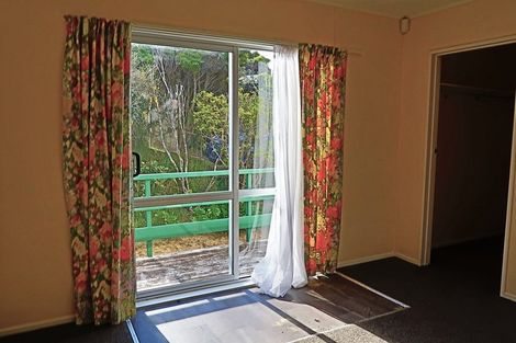 Photo of property in 44 Acacia Avenue, Maungaraki, Lower Hutt, 5010